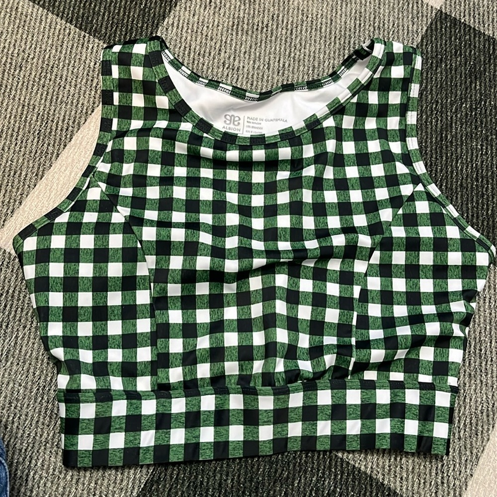 Albion cropped workout top